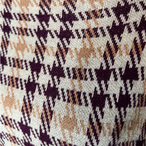 Ann Taylor Factory Pullover Sweater Size XL Purple and Ivory Houndstooth Print - Picture 2 of 5